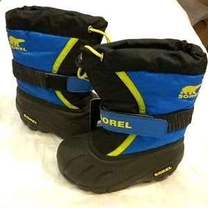 Sorel NWT Snow Boots 8 Blue/Yellow